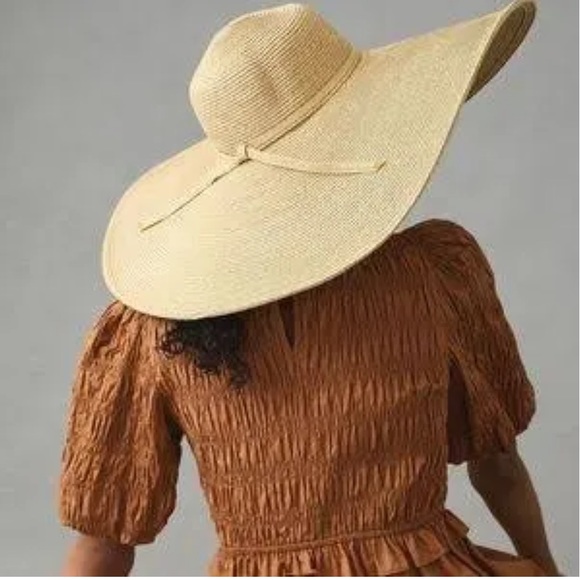 NWT San Diego oversized hat - Picture 5 of 8